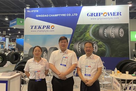 ¡¡ el equipo de champire participó en la Sema de las vegas!